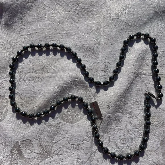 Hematite Necklace 30" New with Tag 95 grams - Picture 9 of 9